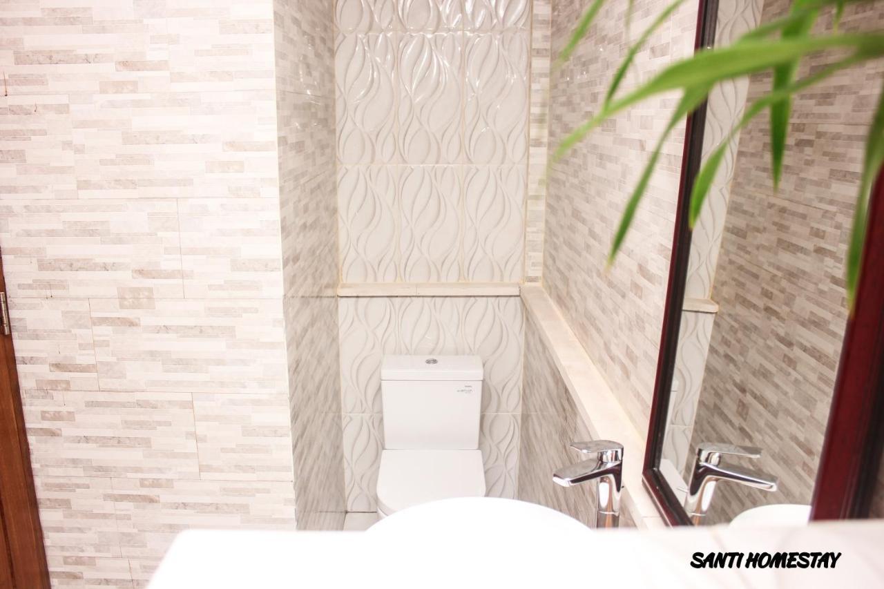 Santi Homestay Canggu Buitenkant foto